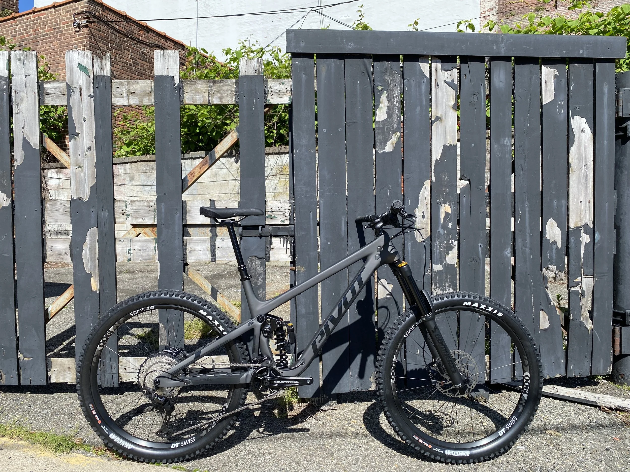 Pivot Bike Enduro Mach 6