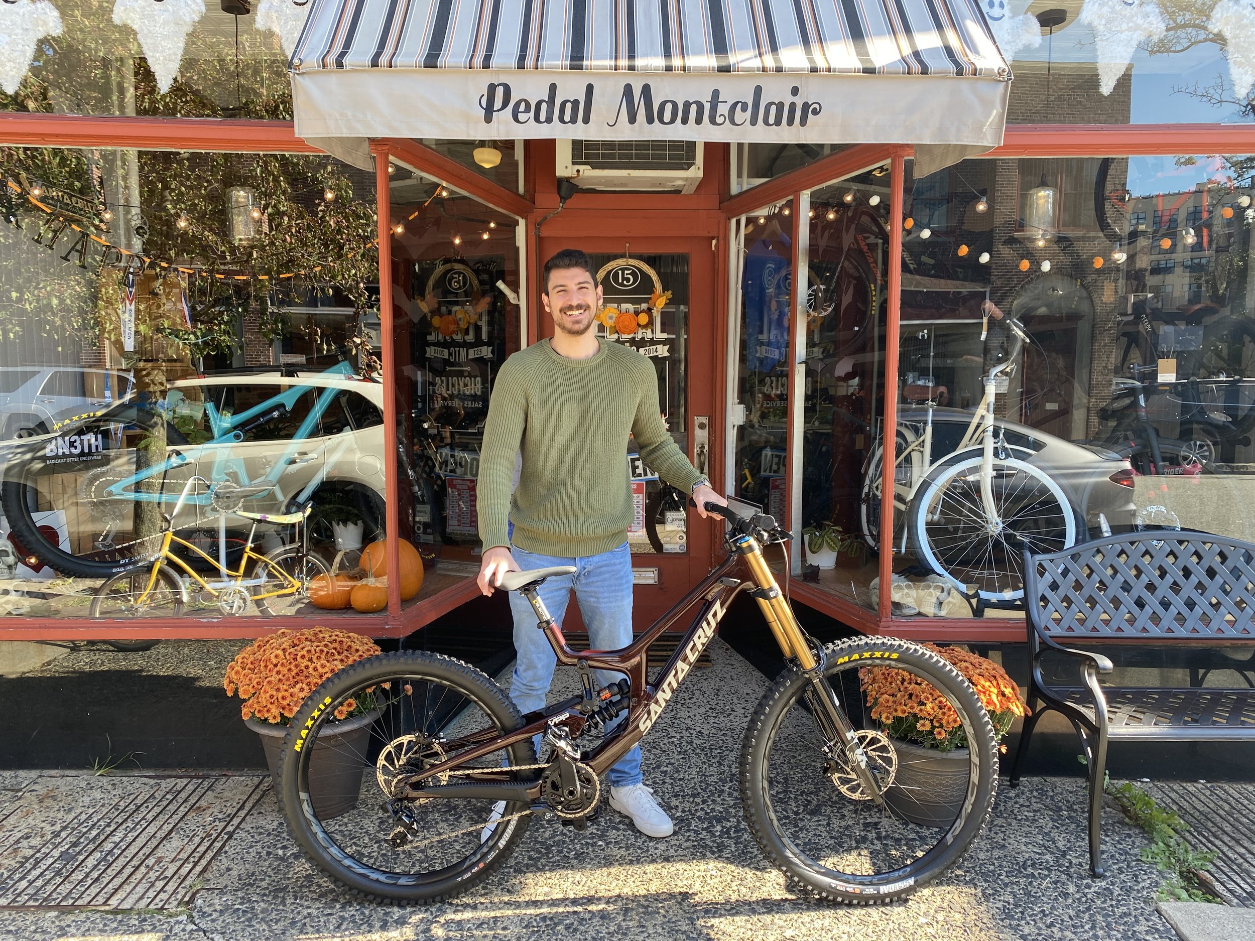 Reed V10 Santa Cruz Downhill  MTB