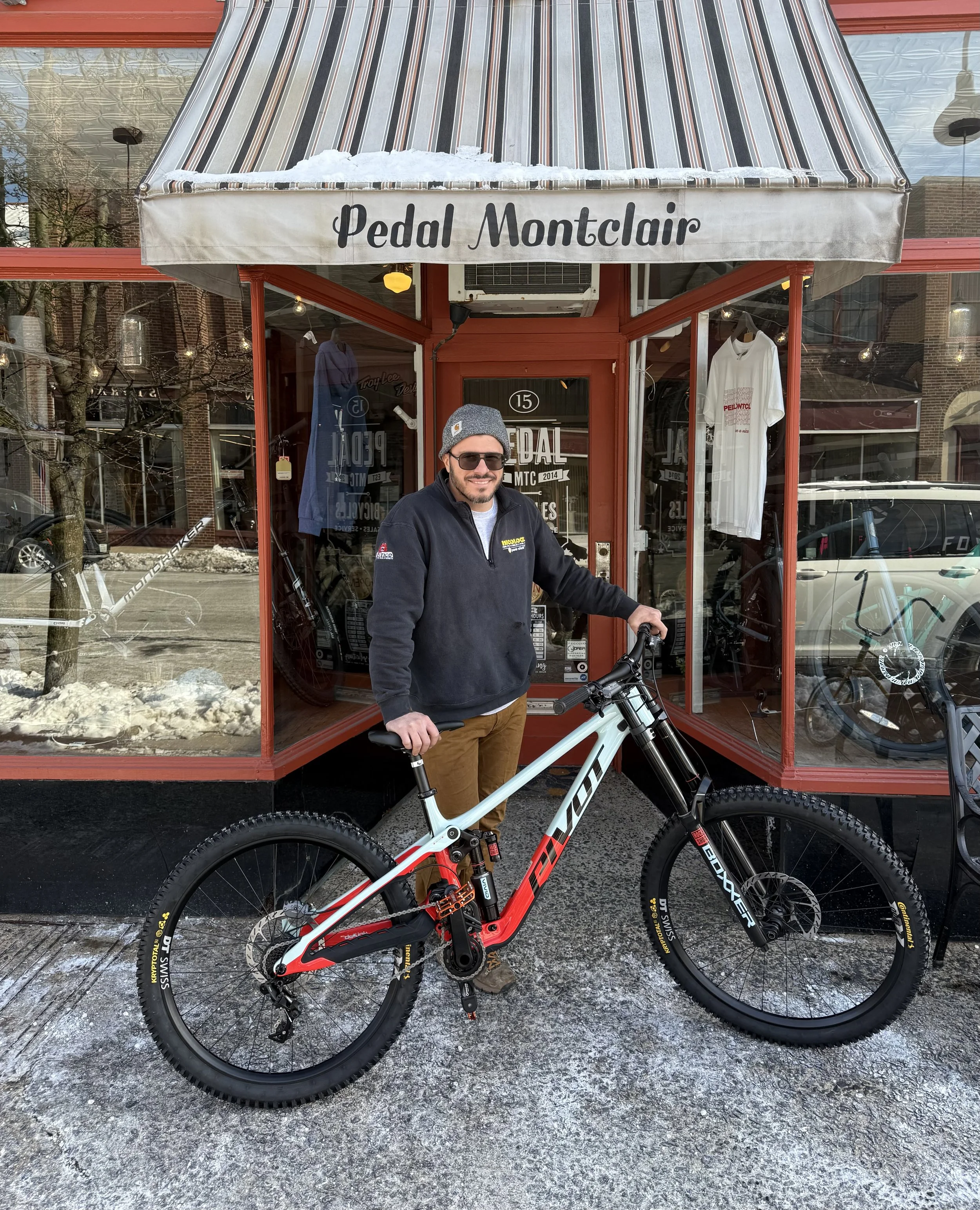 Pivot Cycles Downhill MTB riding mountain