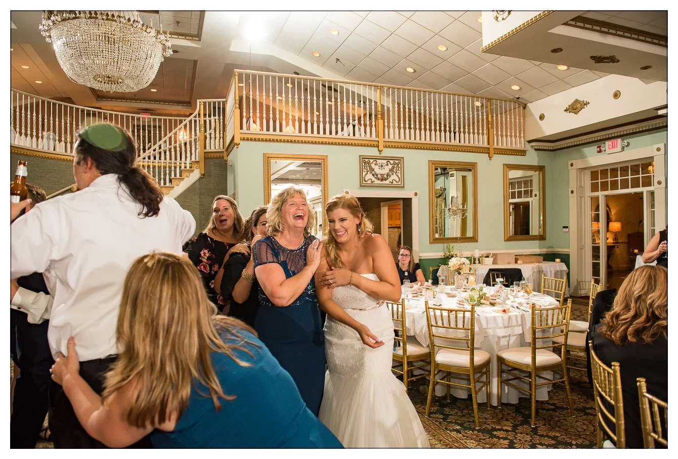 zahner_web_kevkramerphoto_mendenhall-053.jpg