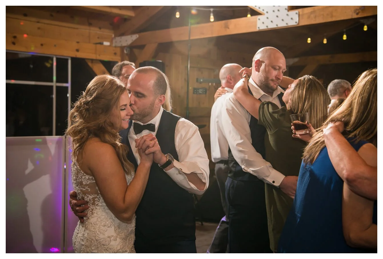 carly_mike_kevkramerphoto_web-50.jpg