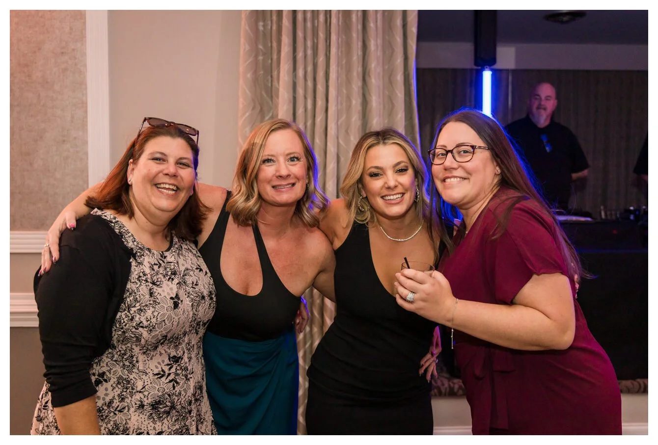 kirsten_robbie_kevkramerphoto_web-53.jpg