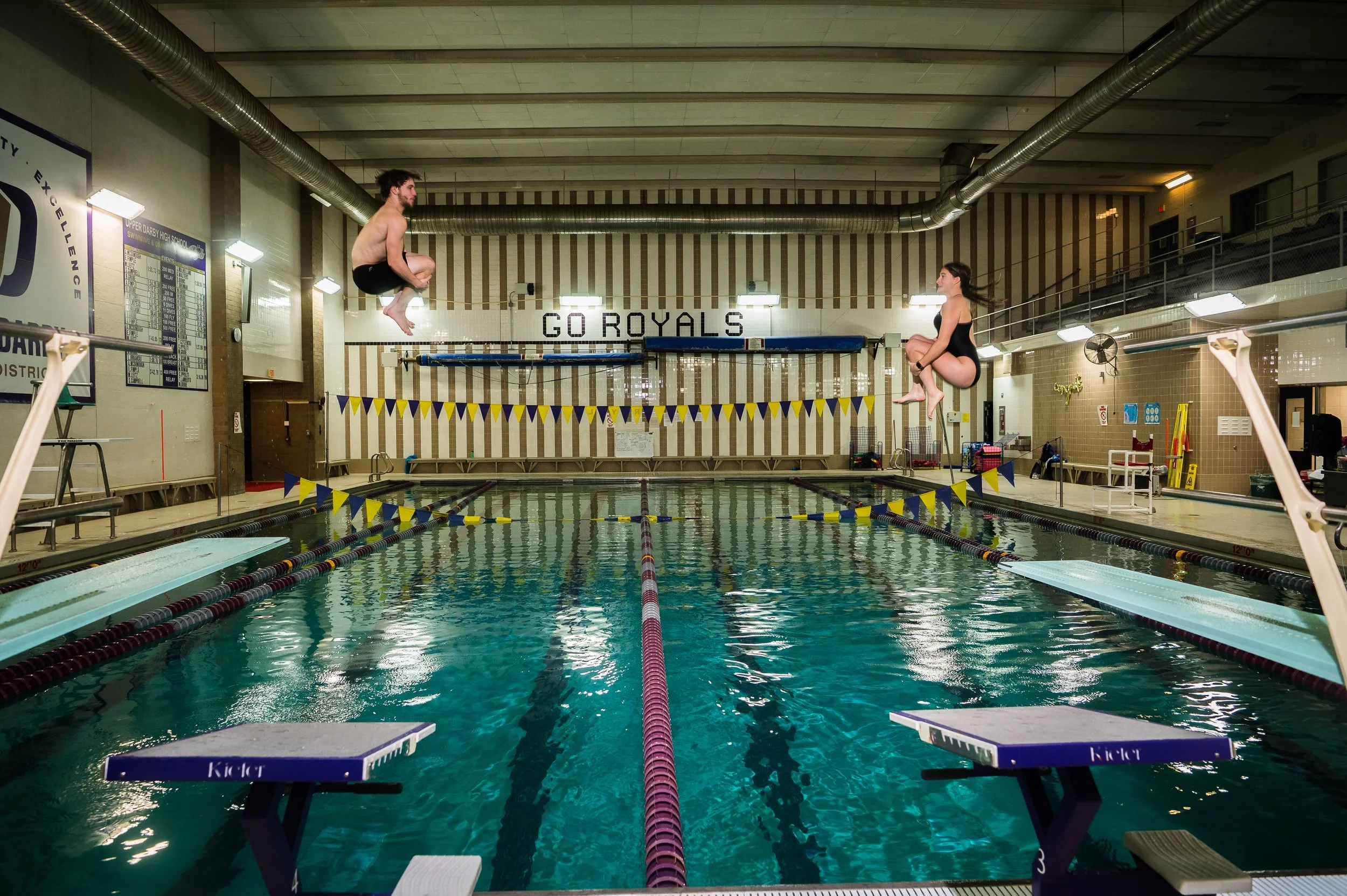 UDHS_25_swim_dive-082.jpg