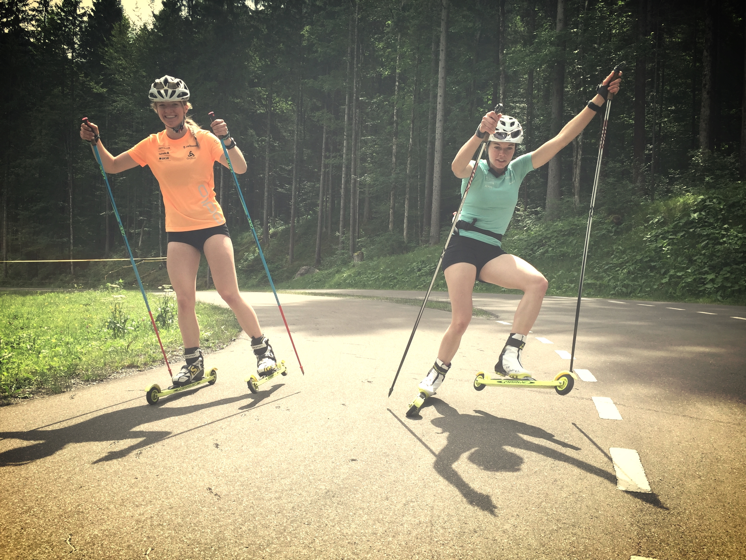 Nadine und Nathalie. Technique? Perfekt. 