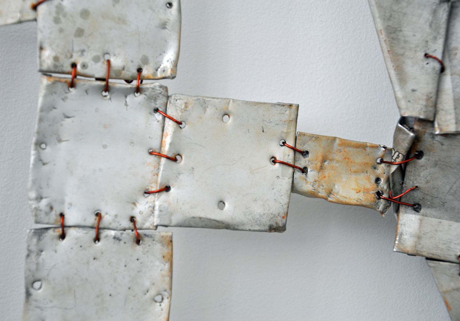 ©EL ANATSUI. COURTESY OF THE ARTIST AND JACK SHAINMAN GALLERY, NEW YORK