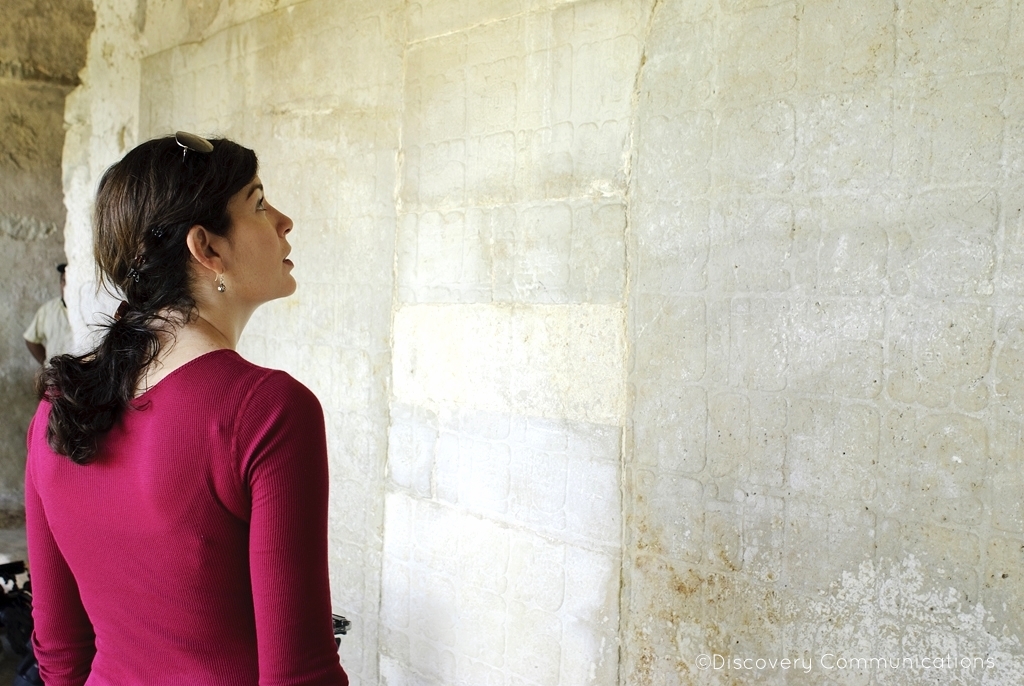  Transfixed by a wall of ancient Mayan glyphs in Palenque. 