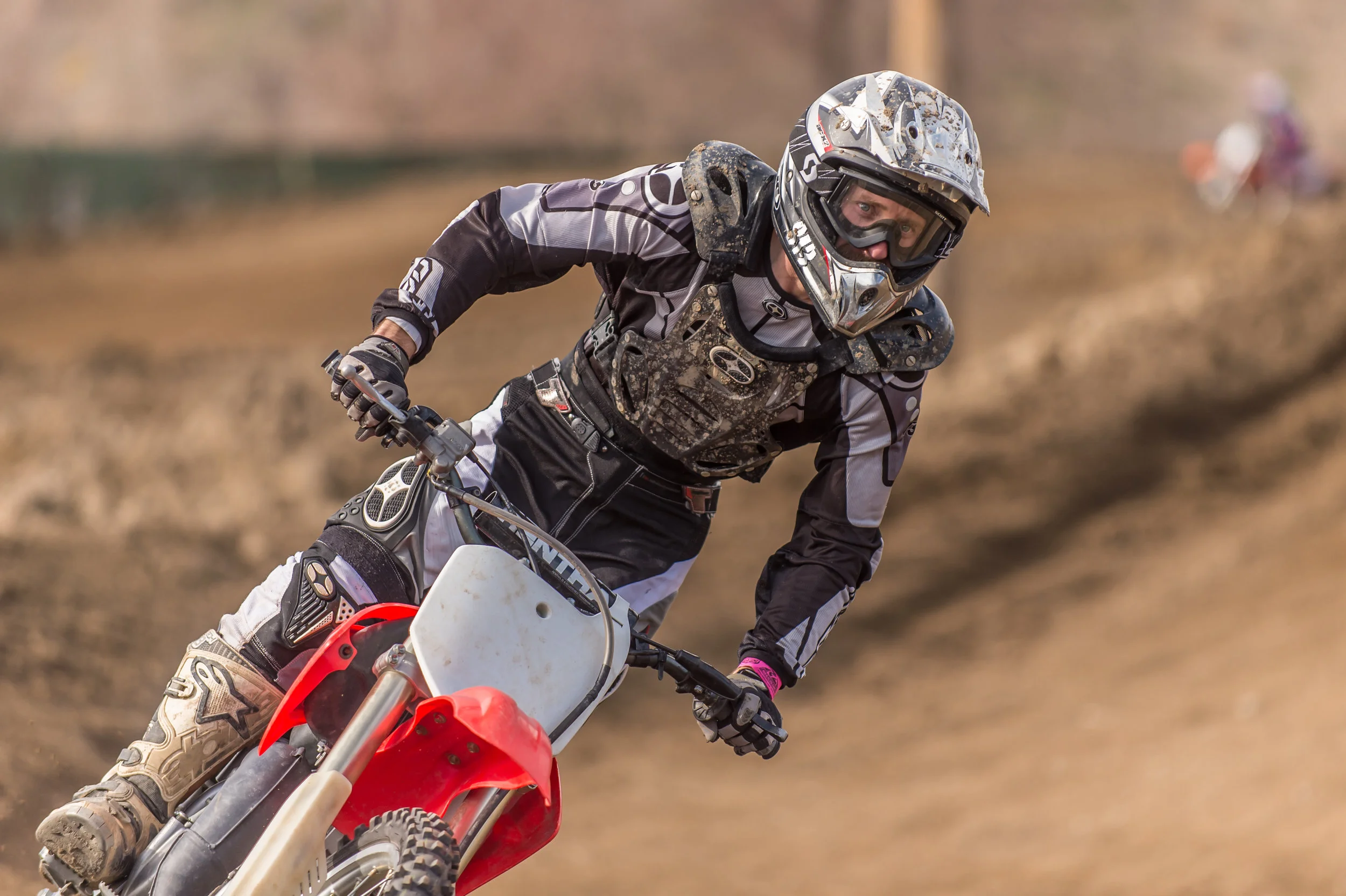 Rob Milestone MX-325.jpg