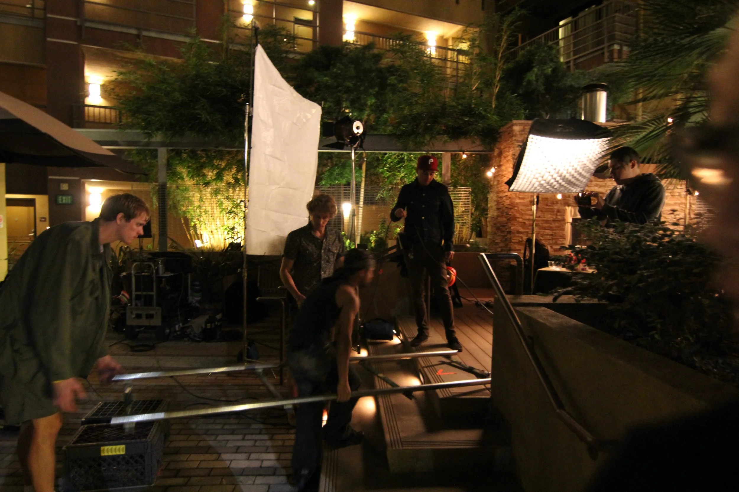  Here is a few BTS scenes for KookSoonDang shoot. 