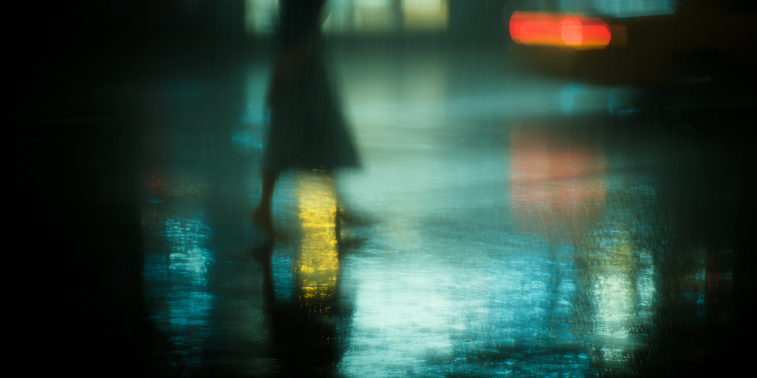 u1146626773_NY_city_night_raining_period_unknown._mysterious__c92ca8ea-7547-42a8-9149-29415d16156c_1.png
