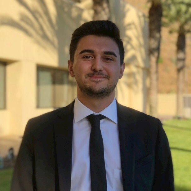 Alec Laterovian | LinkedIn Year: Junior Major: Business Administration