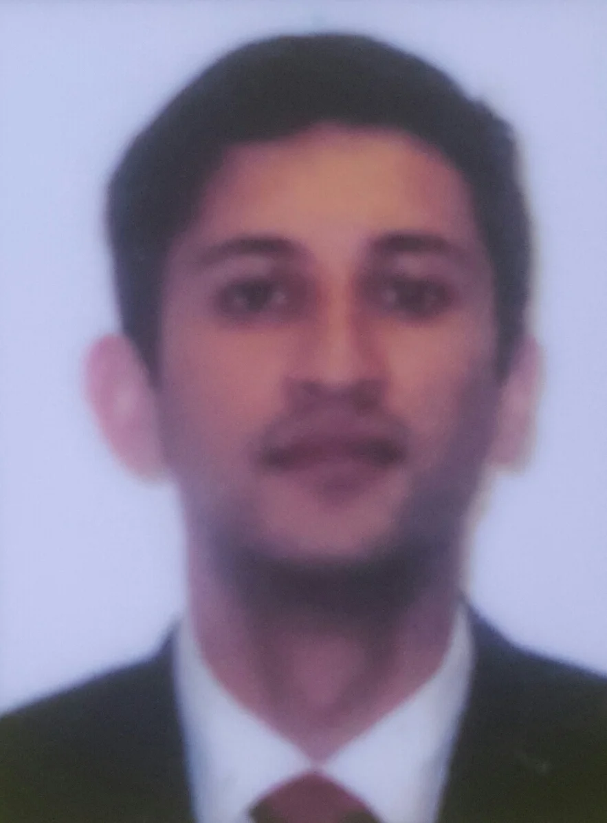 UDAY JUNG SINGH_Eclat.jpg