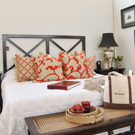 Barnsley_House_Headboard_Siddington_Chest