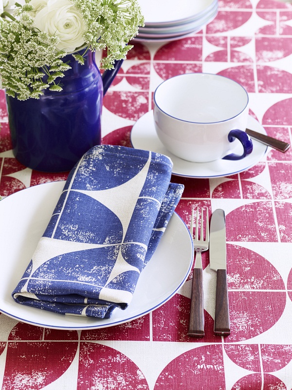 Tablecloth in Acton Peony, napkin in Acton Navy