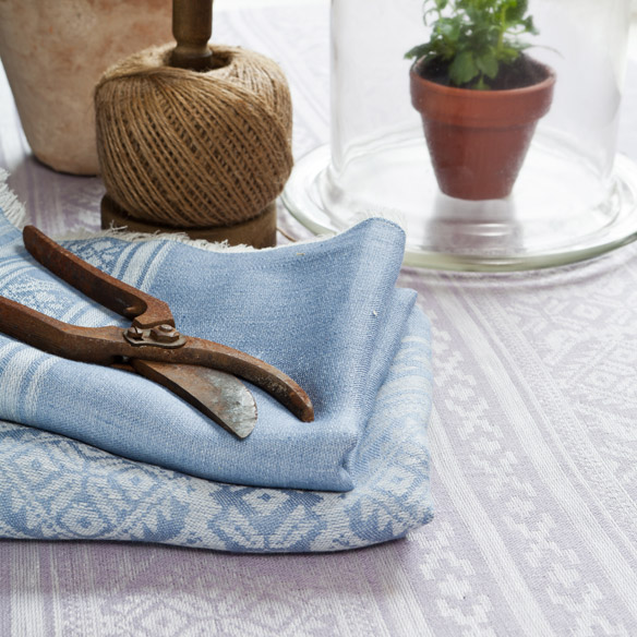 Tablecloth from Julia Brendel