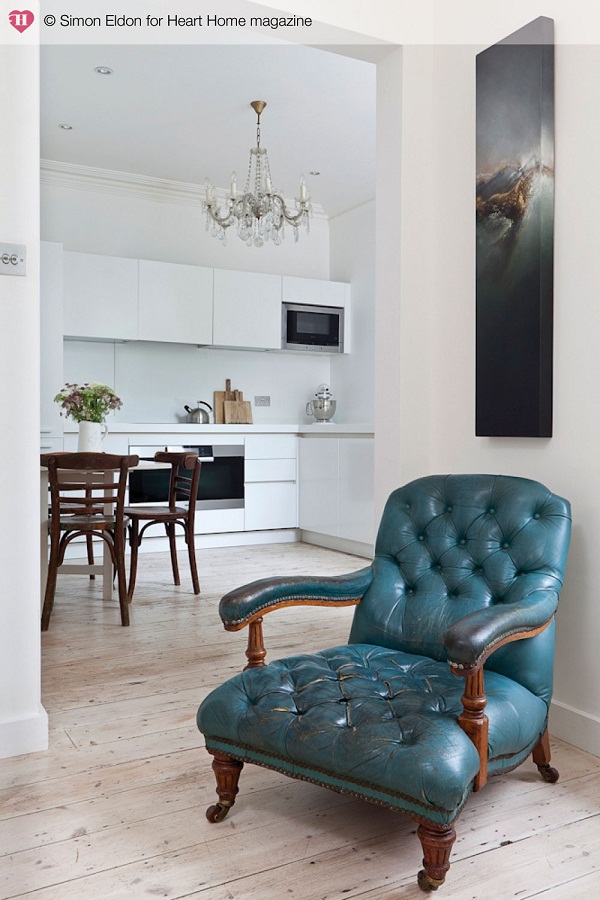 Emma has a keen passion for art and Lewes based Jessica Zoob is a particular favourite. Her work hangs throughout the house.