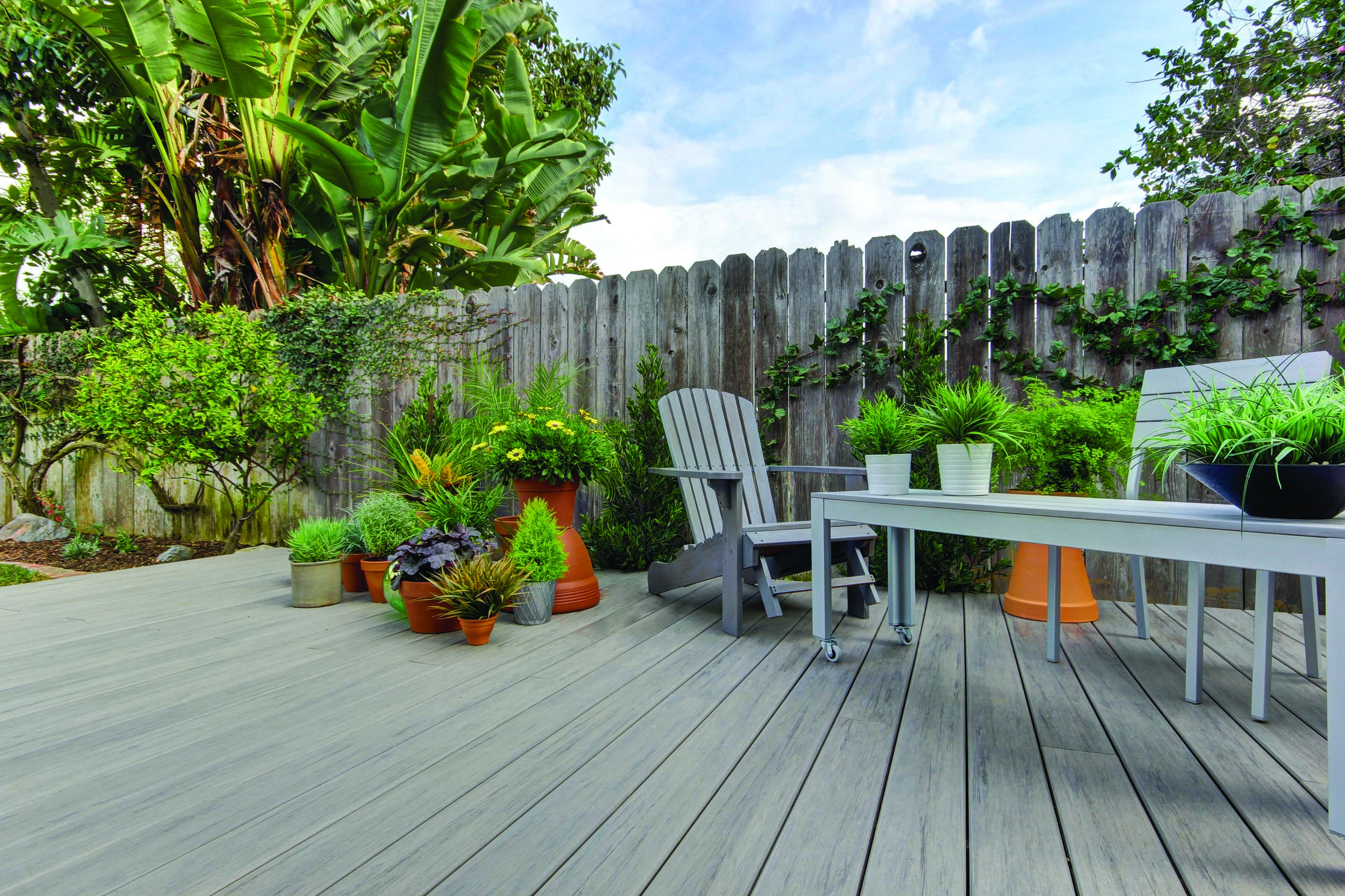 EasyClean Legacy Ashwood decking