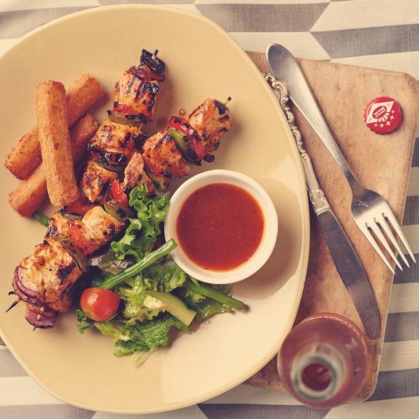 Makes 4 skewers, serves 2.