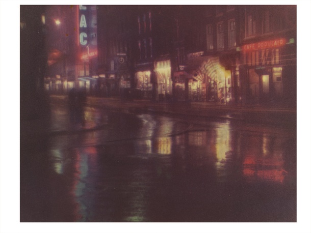 Bernard F Eilers, Reguliersbreestraat, Amsterdam, about 1934, Foto-chroma Eilers © Bernard Eilers; Victoria and Albert Museum, London
