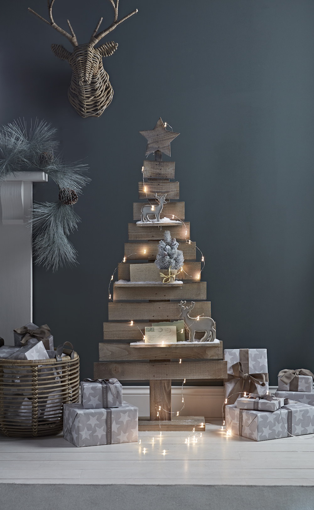 www.coxandcox.co.uk Rustic Slatted Tree X-SLATREE HERO £125.jpg
