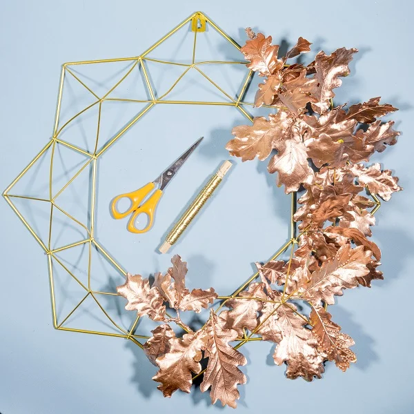 DIY GEOMETRIC WREATH (3).jpg
