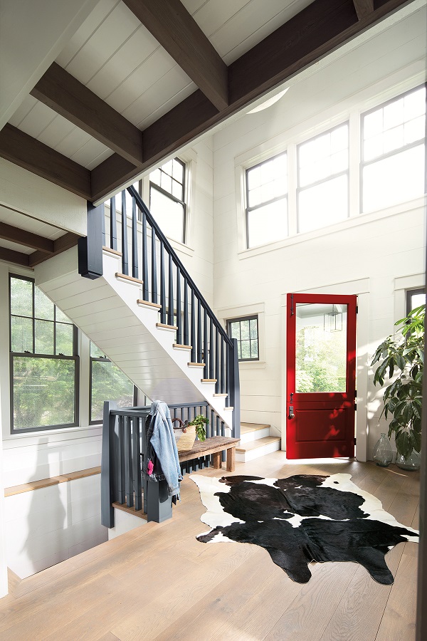 Walls - Whie Opulence (OC-69), Door - Caliente (AF-290), Trim - Wolf Gray (2127-40).