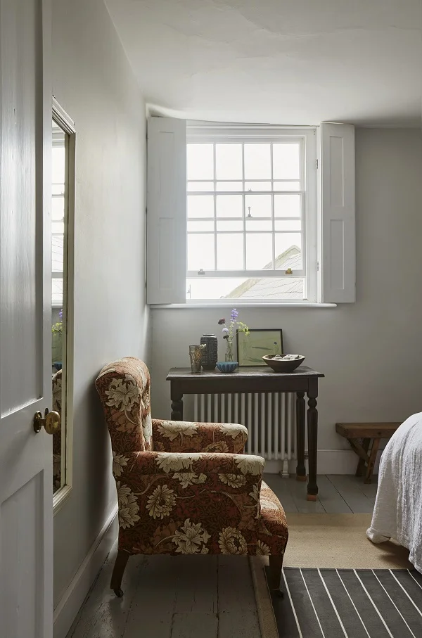 Perfect English Townhouse by Ros Byam Shaw, published by Ryland Peters & Small (1).jpg