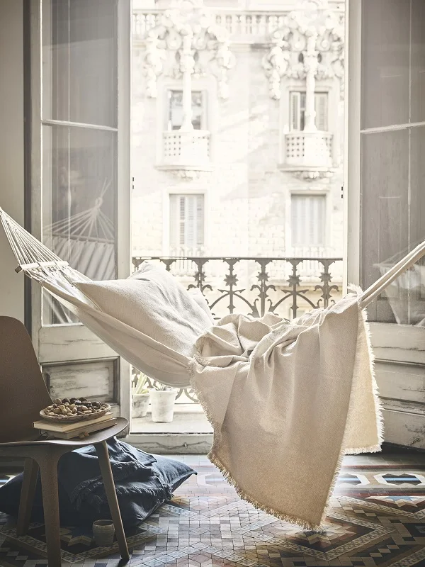 Recreate That Holiday Feeling In Your Own Bedroom (1).jpg