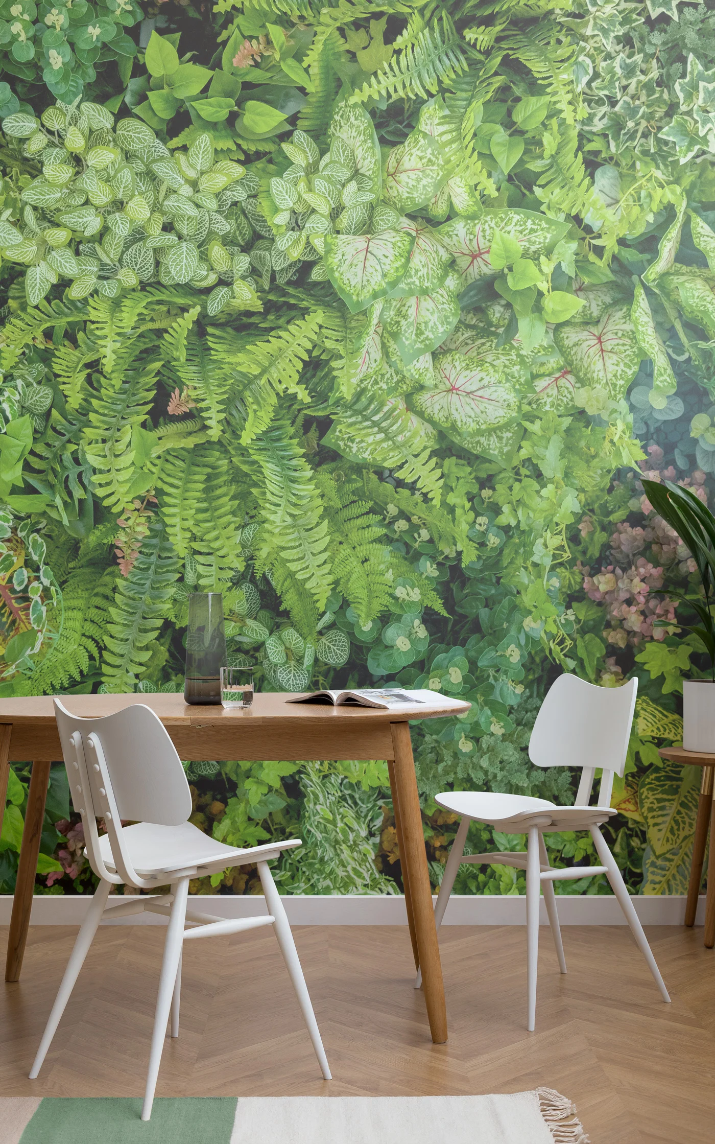 Vertical-Gardens-4-Lifestyle-Web.jpg