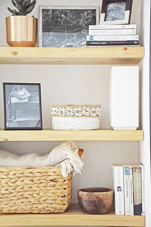 A Covent Garden Pied à Terre Filled with Light and Clever Storage (2).jpg