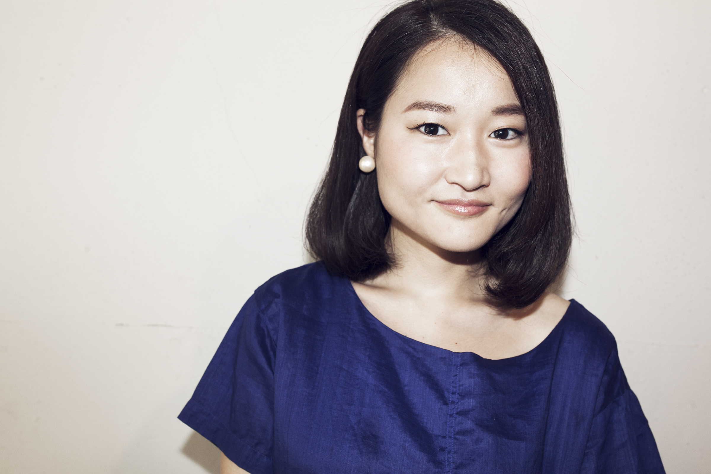 Ai Nakayama 中山 藍 Stylist 東京都出身。 日本美容専門学校。 2007年、都内1店舗を経てSavaに参加。 サロンワーク、着物の着付けなどで活動。 