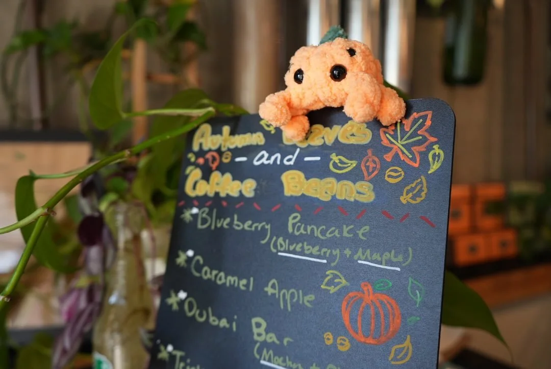 Fall Menus are here!!🍁🍂

Our baristas have prepared very tasty seasonal specials so make sure to visit one of our shops and check out the fun new flavors!