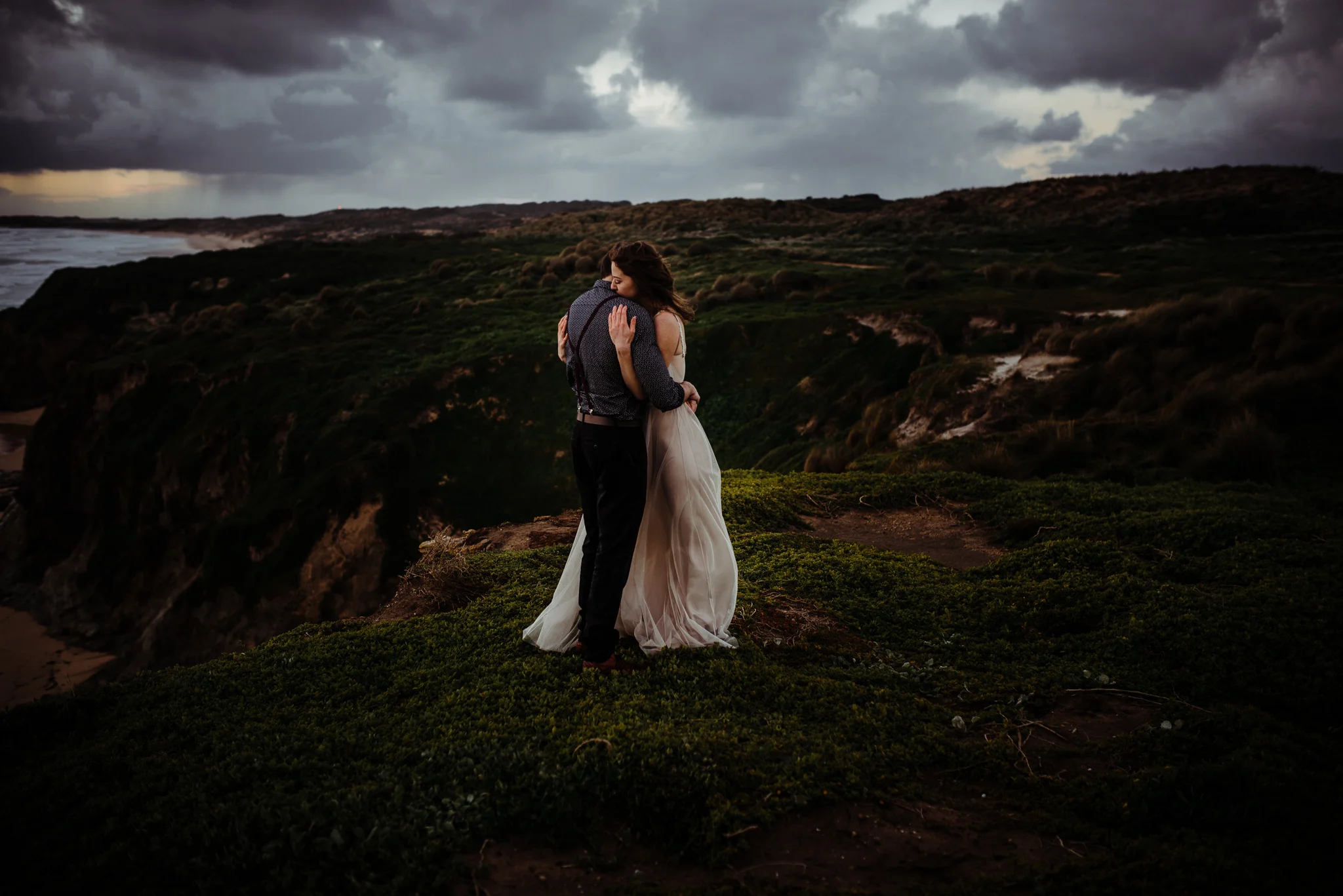.... Elopement photographer Norway .. Bryllupsfotograf Aurland ....