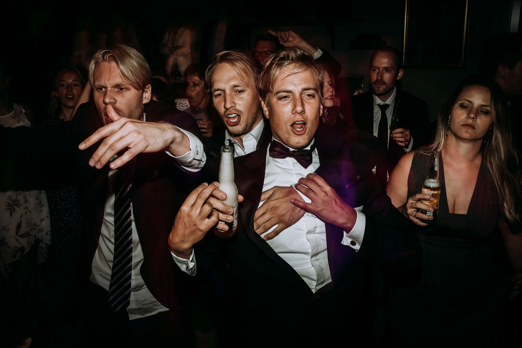 .... Elopement photographer Norway .. Bryllup på Kleivstua fotograf ....