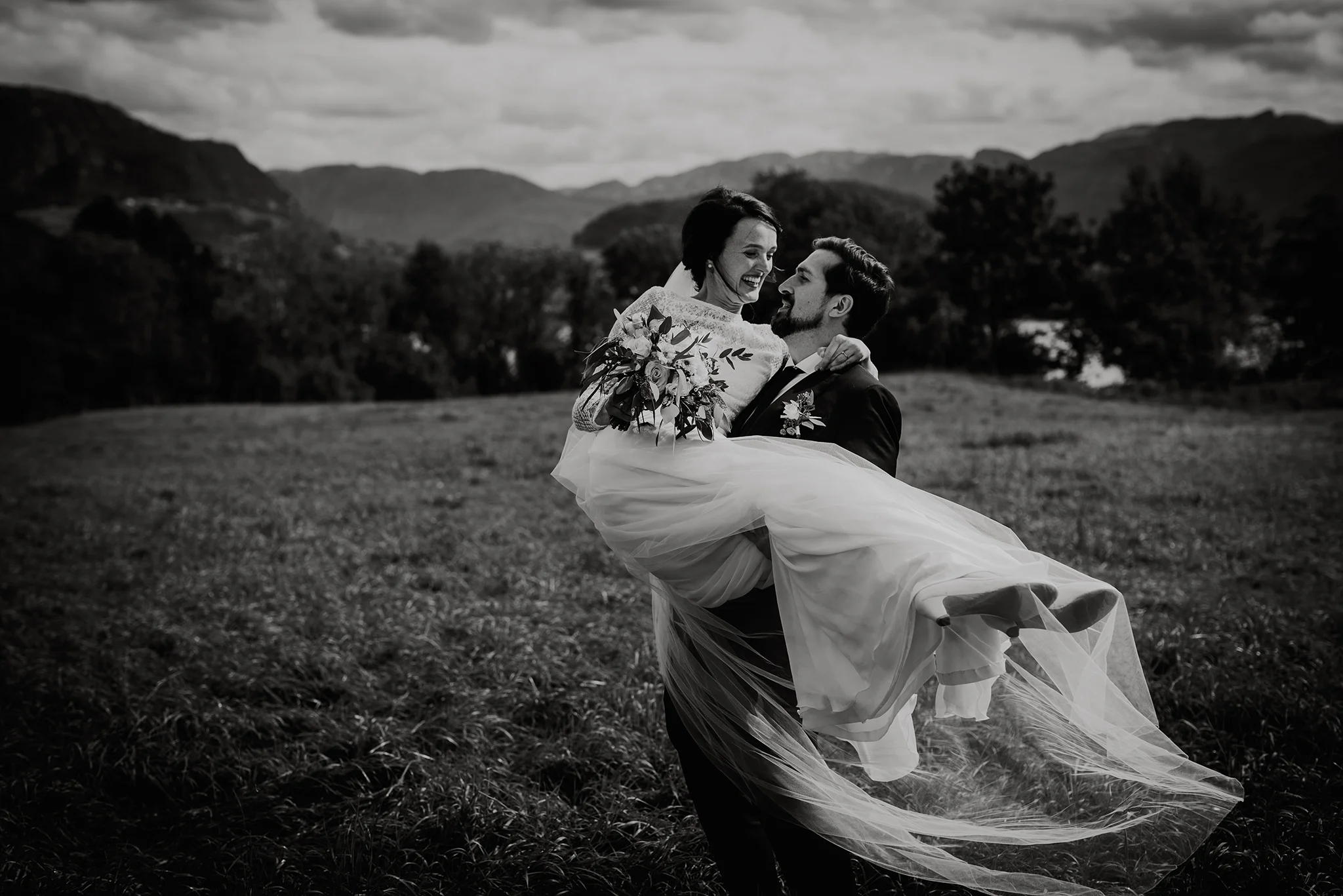 Norway wedding and elopement photographer - 49.jpg