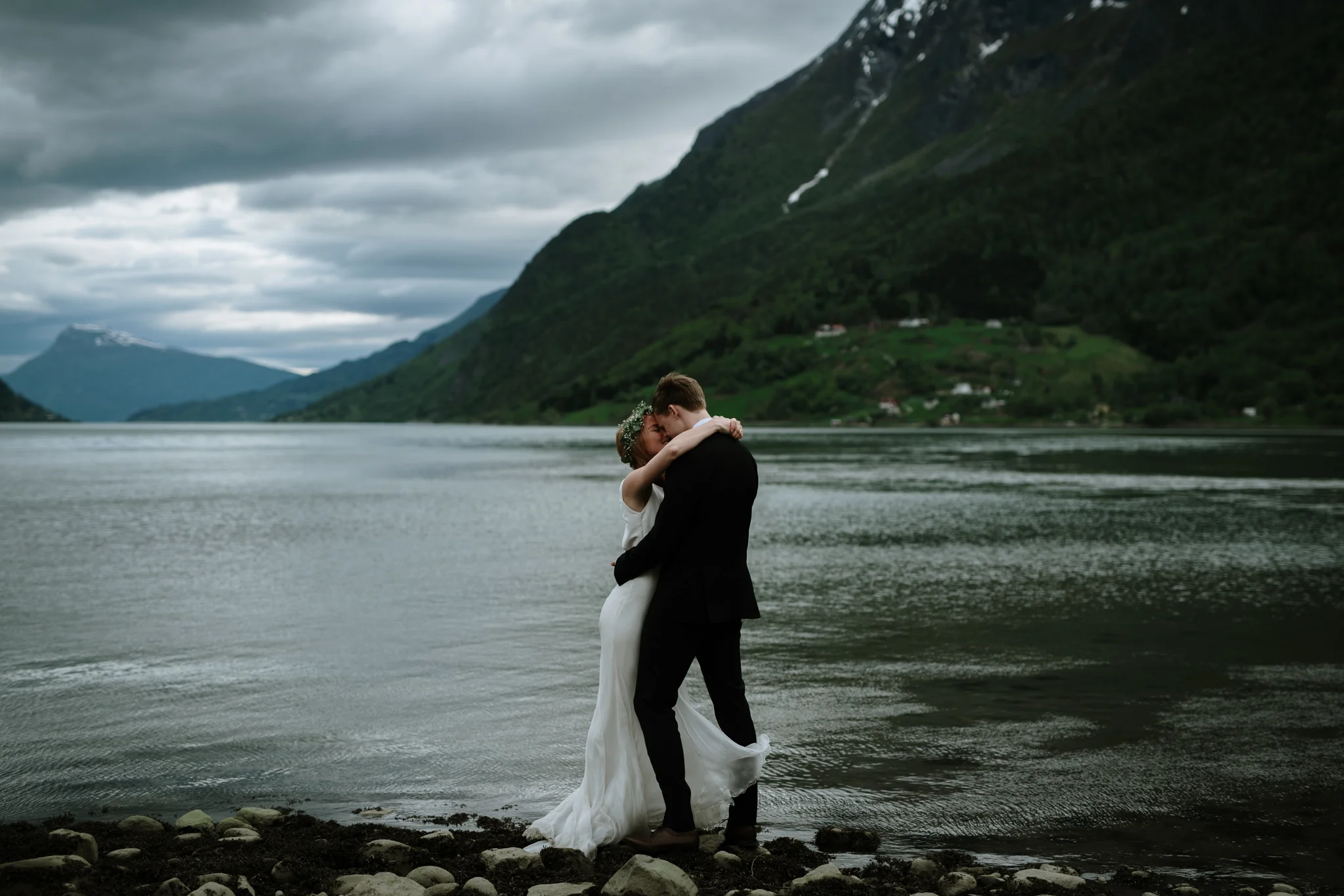 Bryllupsfotograf Sogndal - bryllup Skjolden Hotell_-67.jpg