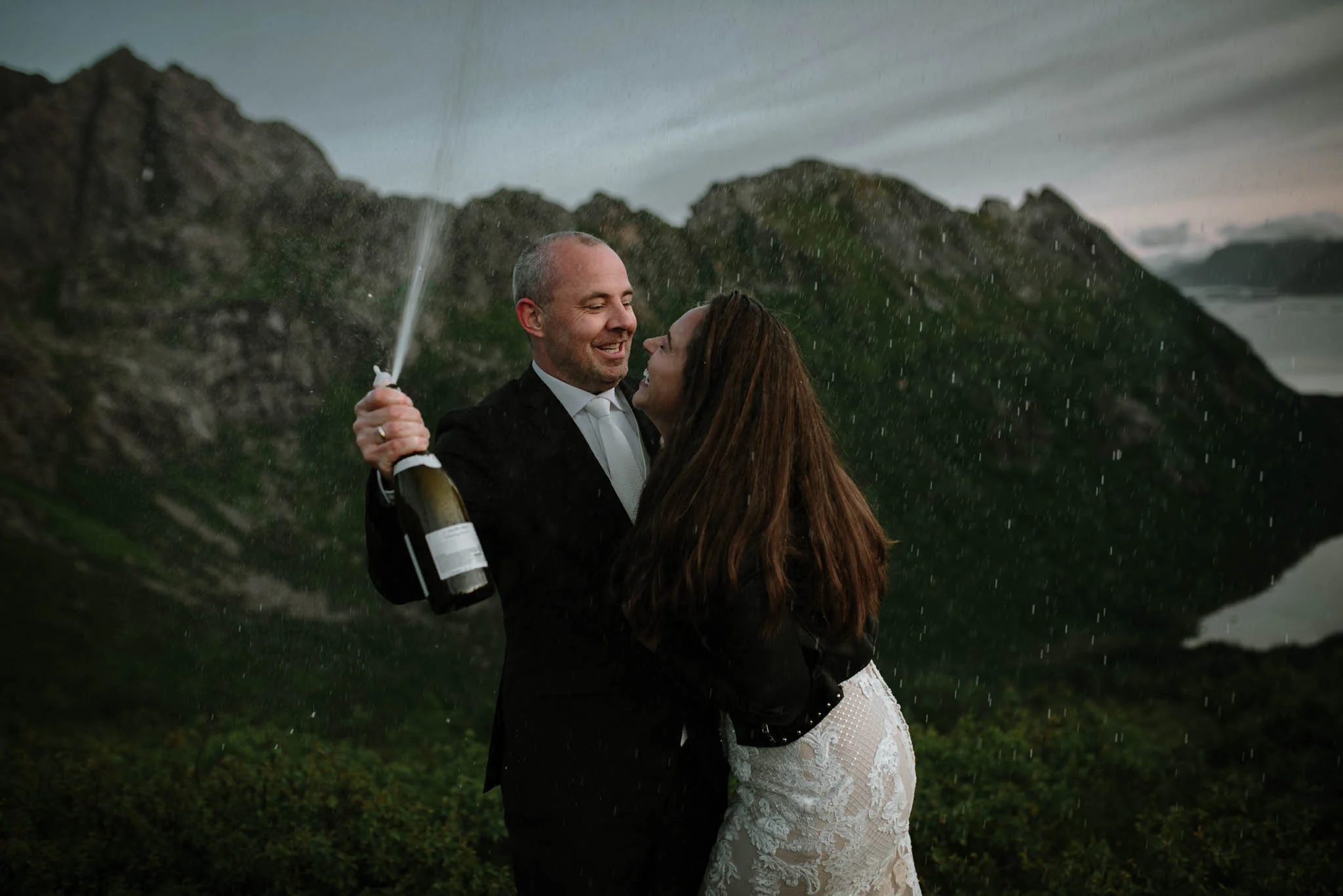 Bryllupsfotograf i Lofoten - wedding photographer Lofoten - bryllup harstad-87.jpg