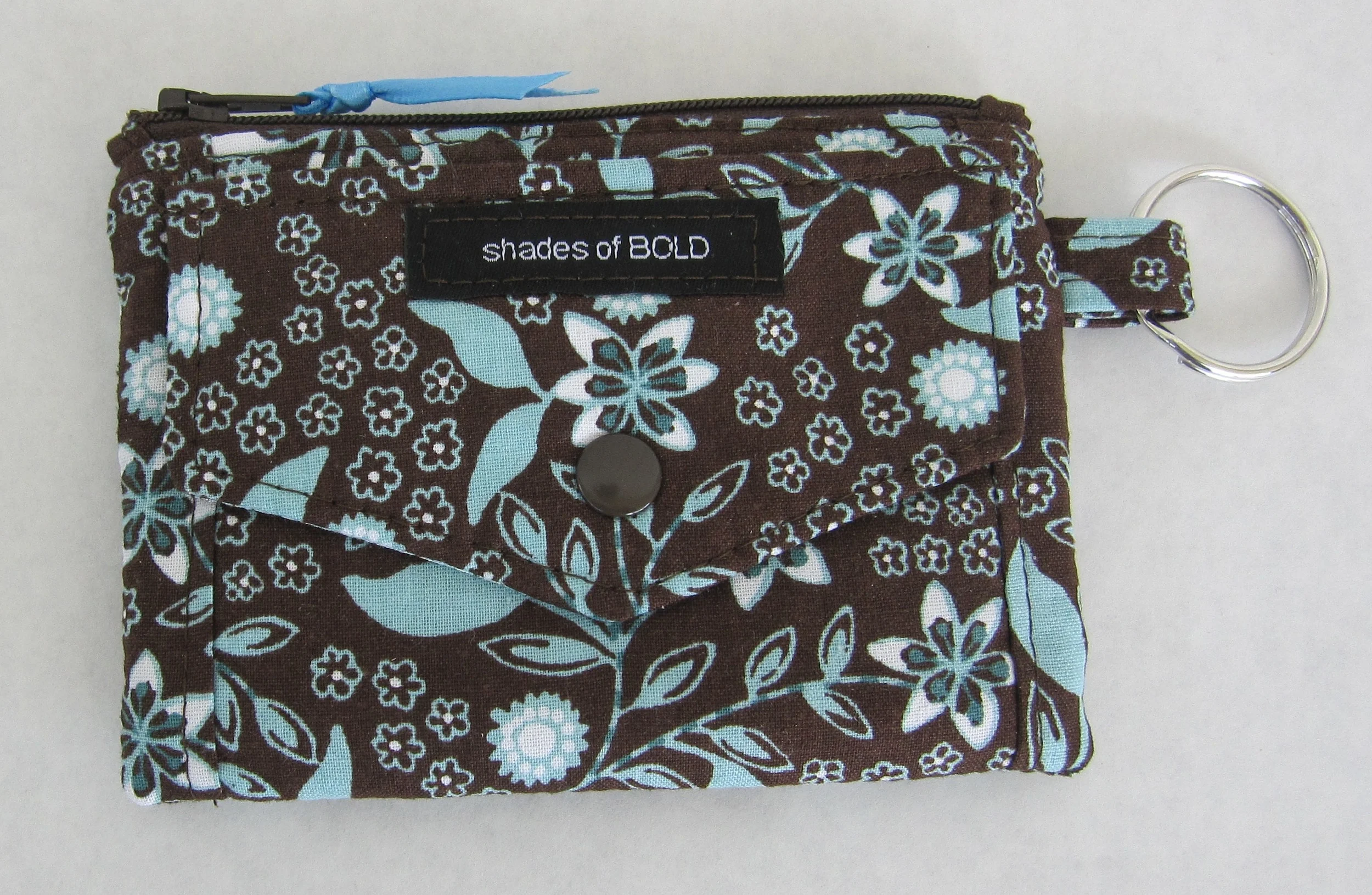 The front of the Kristine ID Wallet with its adorable envelope flap!