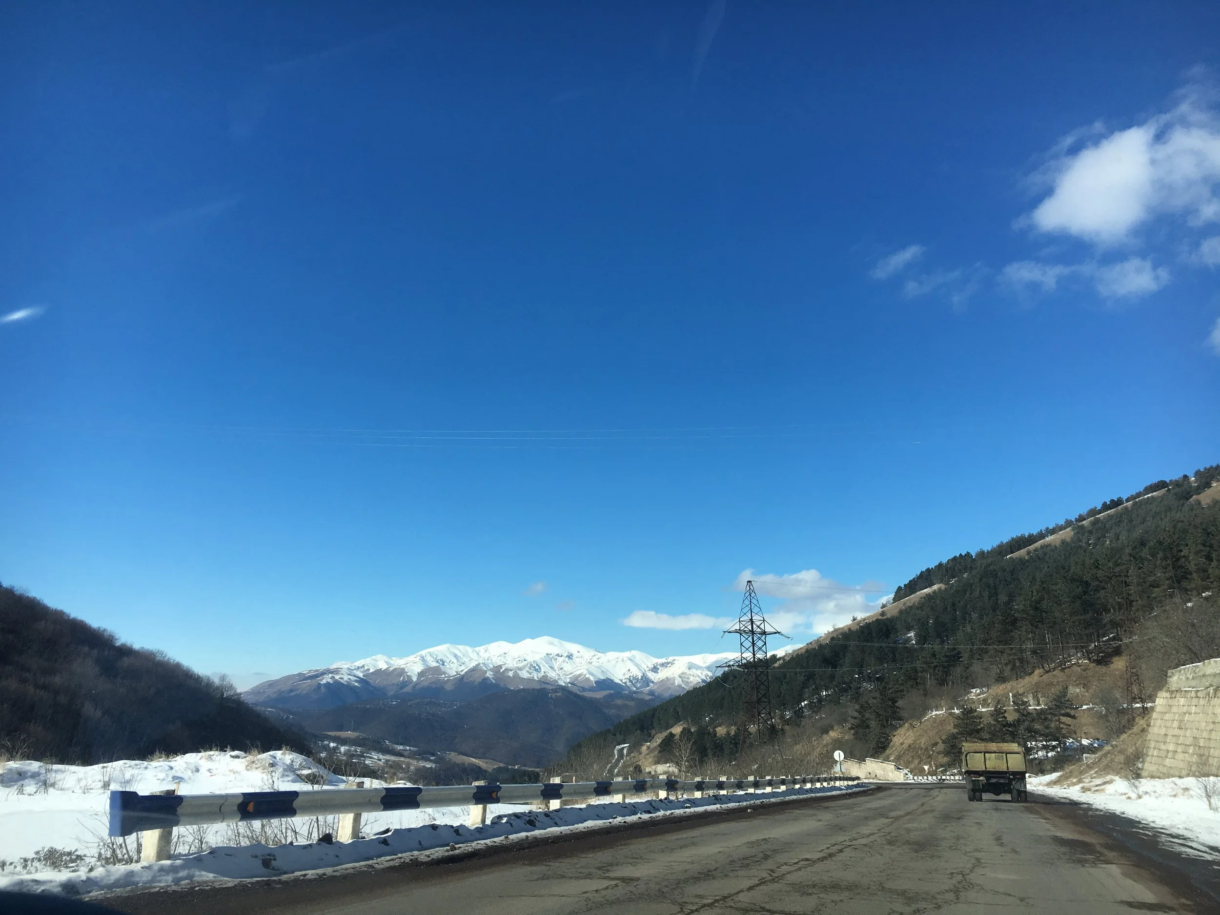 Driving on M1 towards Tavush Province in the direction of Dilijan.