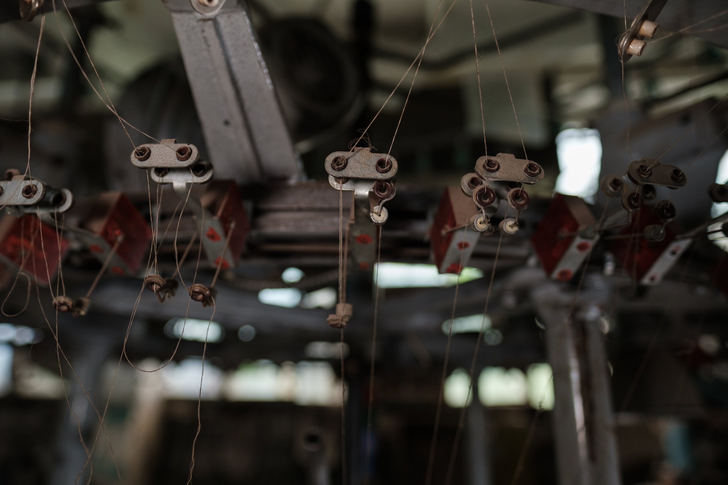 Threaded machines left untouched.