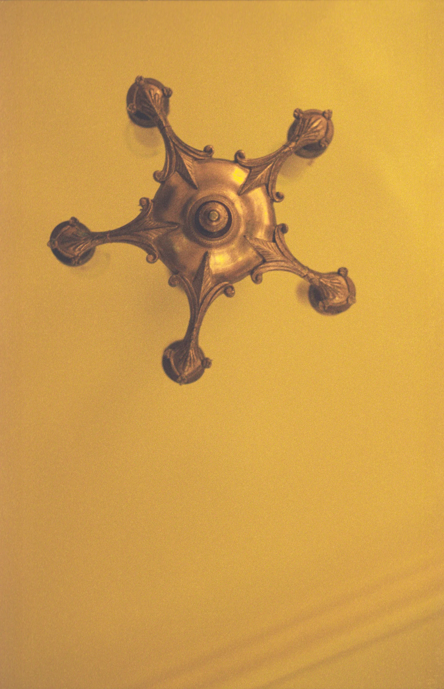 chandelier.jpg