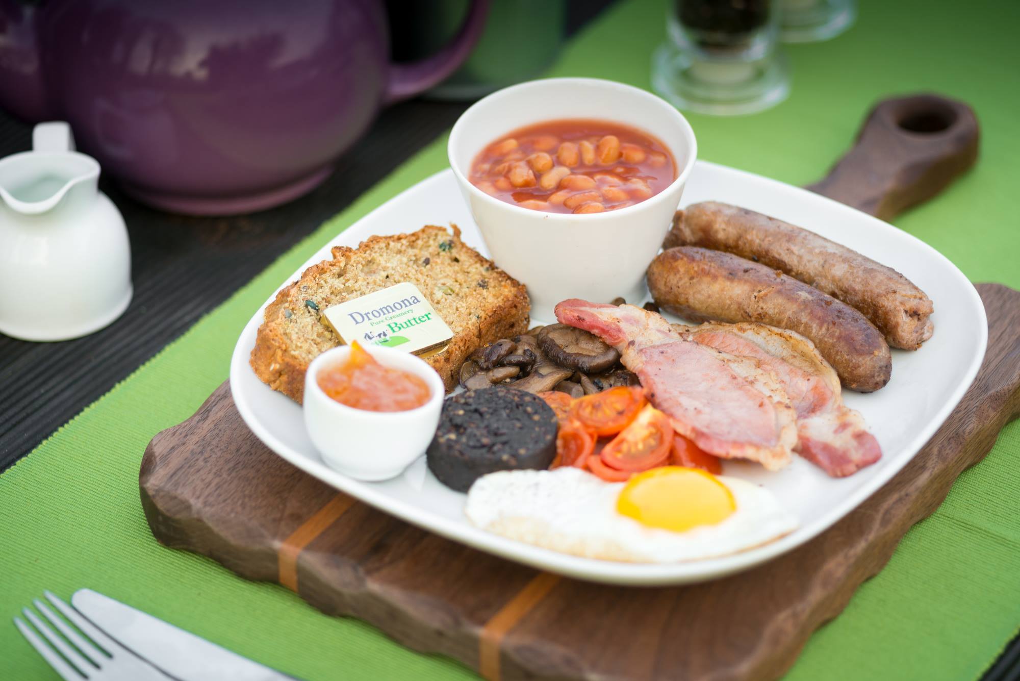 breakfast in drumanilra.jpg