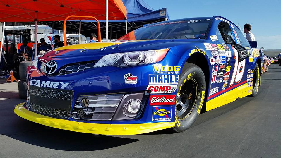 04-02-16 #16 NAPA Car getting ready @ WEST BMR Kern County..jpg