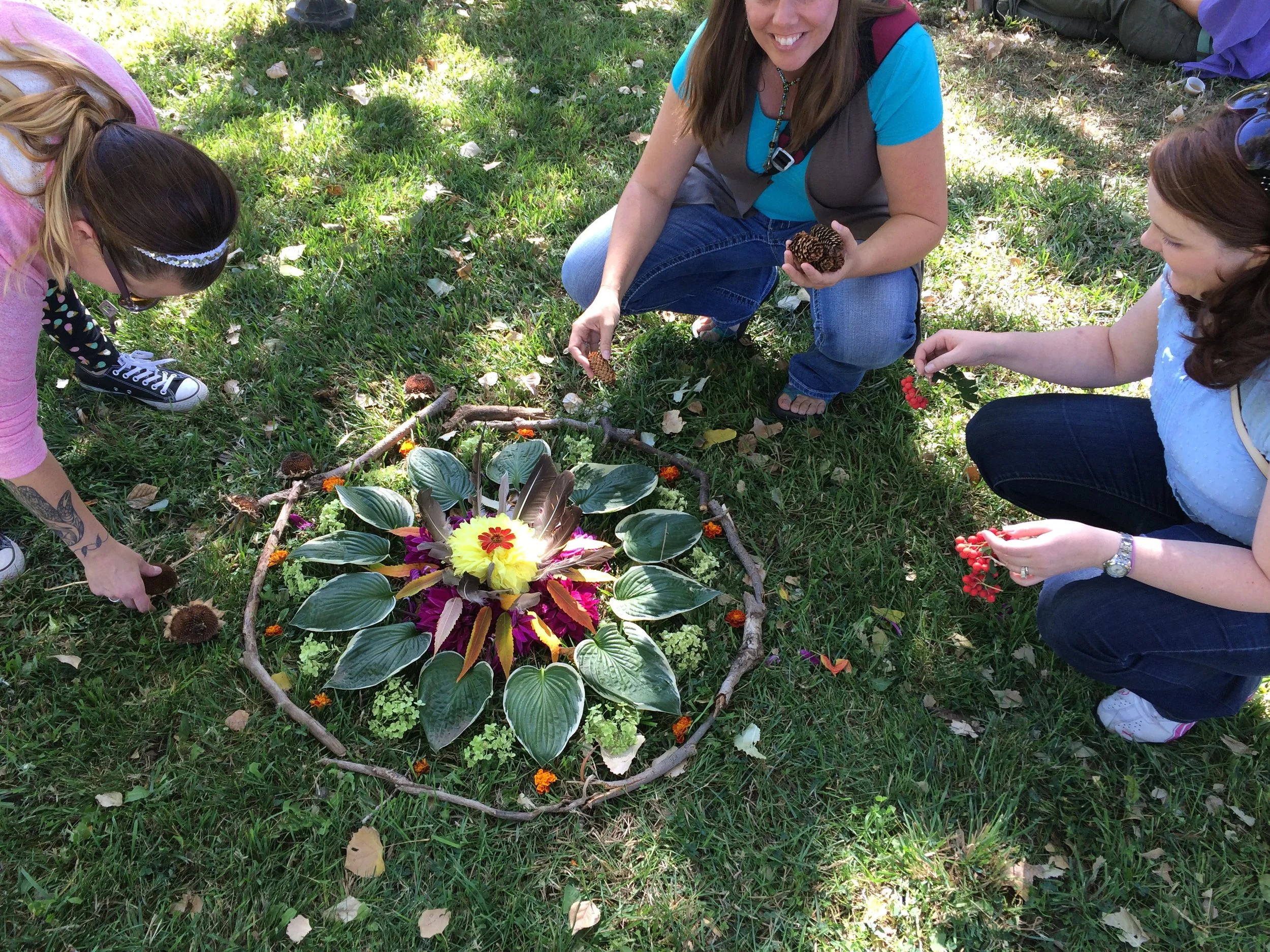 Beginnings of Nature Mandala @ Laughing Buck Artisan Fair