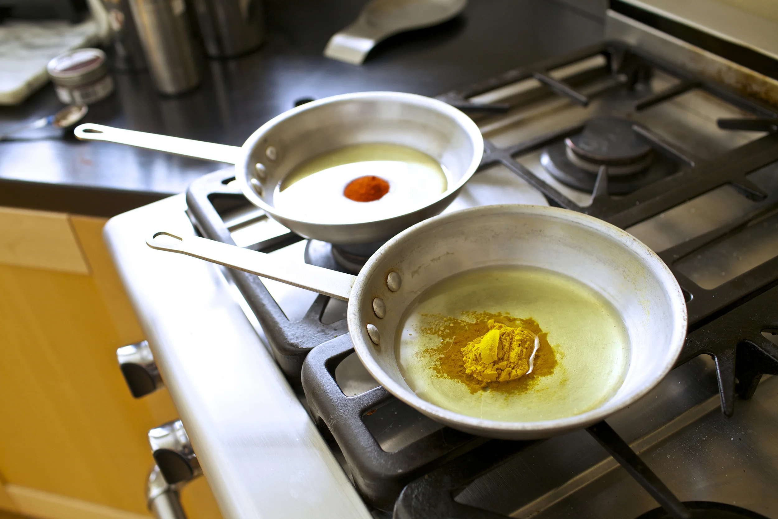 curryoilonstove.jpg