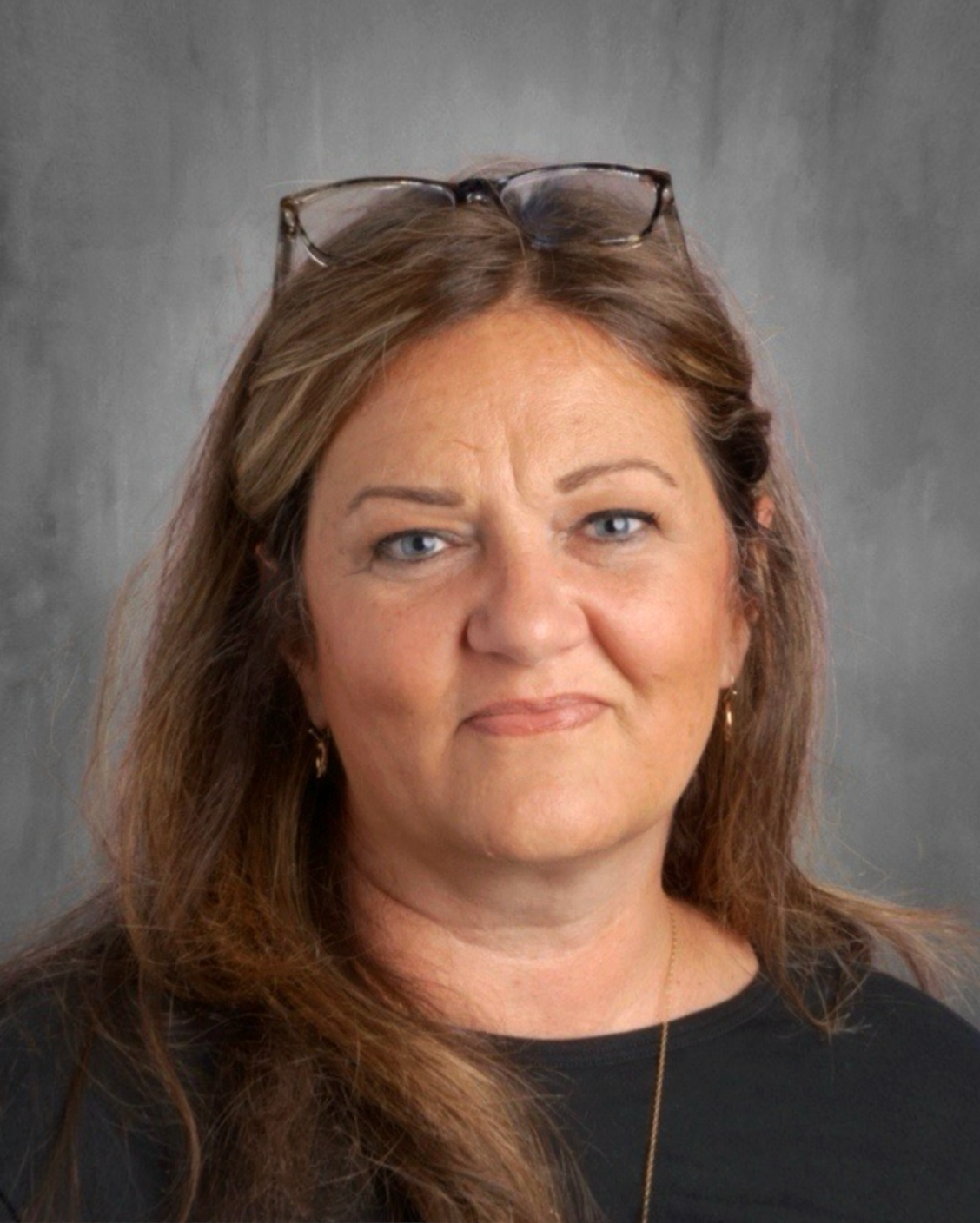   KRISTINA SPANJER    Chairman of English Department English Teacher     kb.spanjer@chapelfield.org   