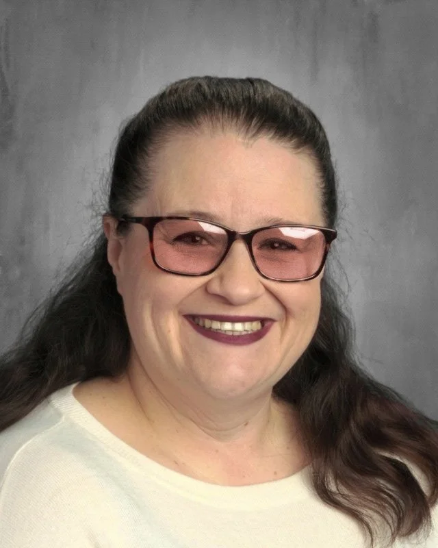   CARYN BARTLEY    Middle School Vice Principal     c.bartley@chapelfield.org   