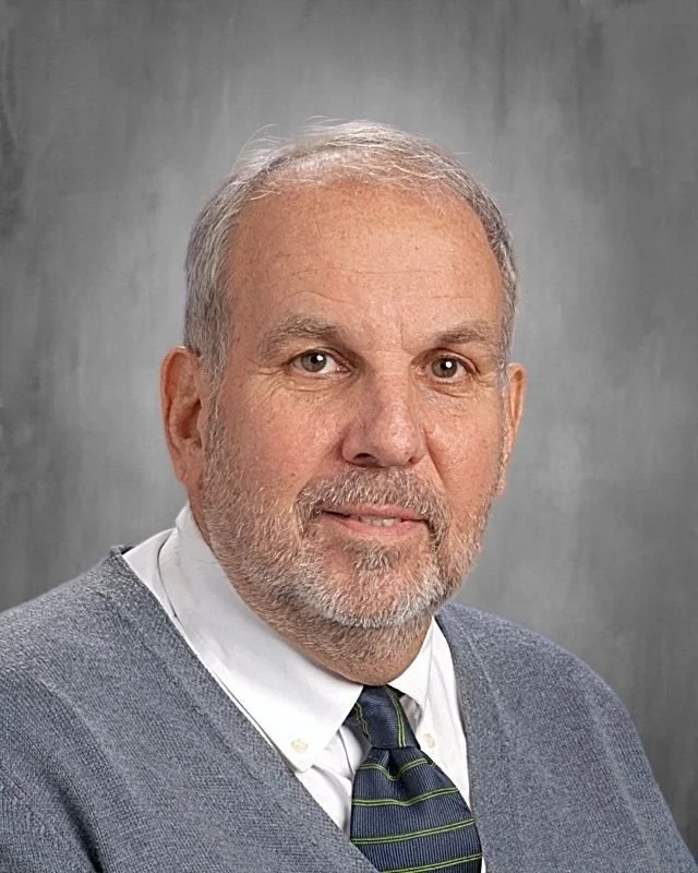   ROBERT HULTS    Middle School Math Teacher     r.hults@chapelfield.org     
