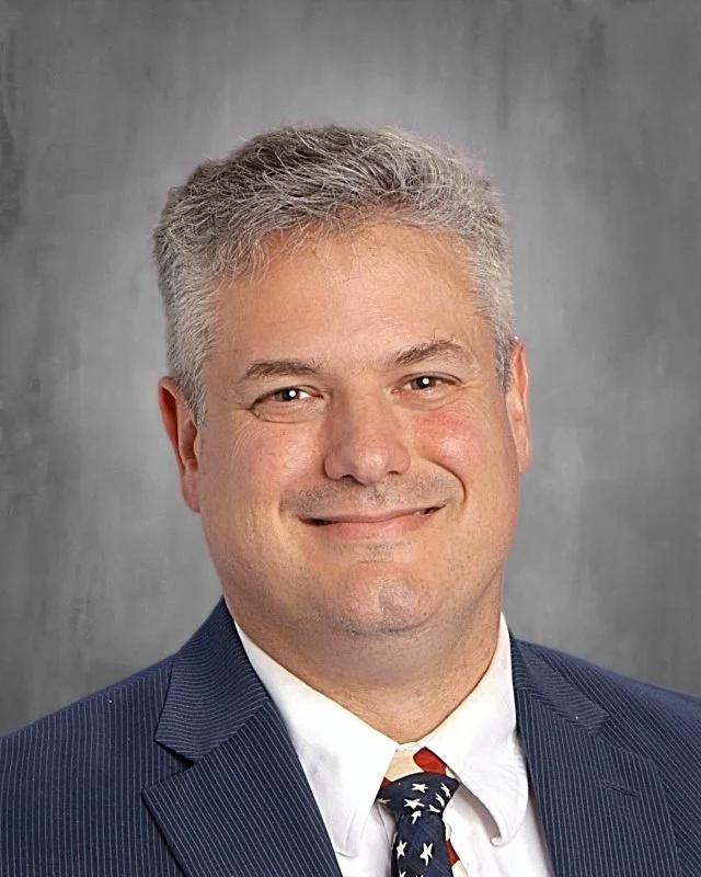  DR. STEPHEN RACITE   Upper School Science Teacher     st.racite@chapelfield.org   