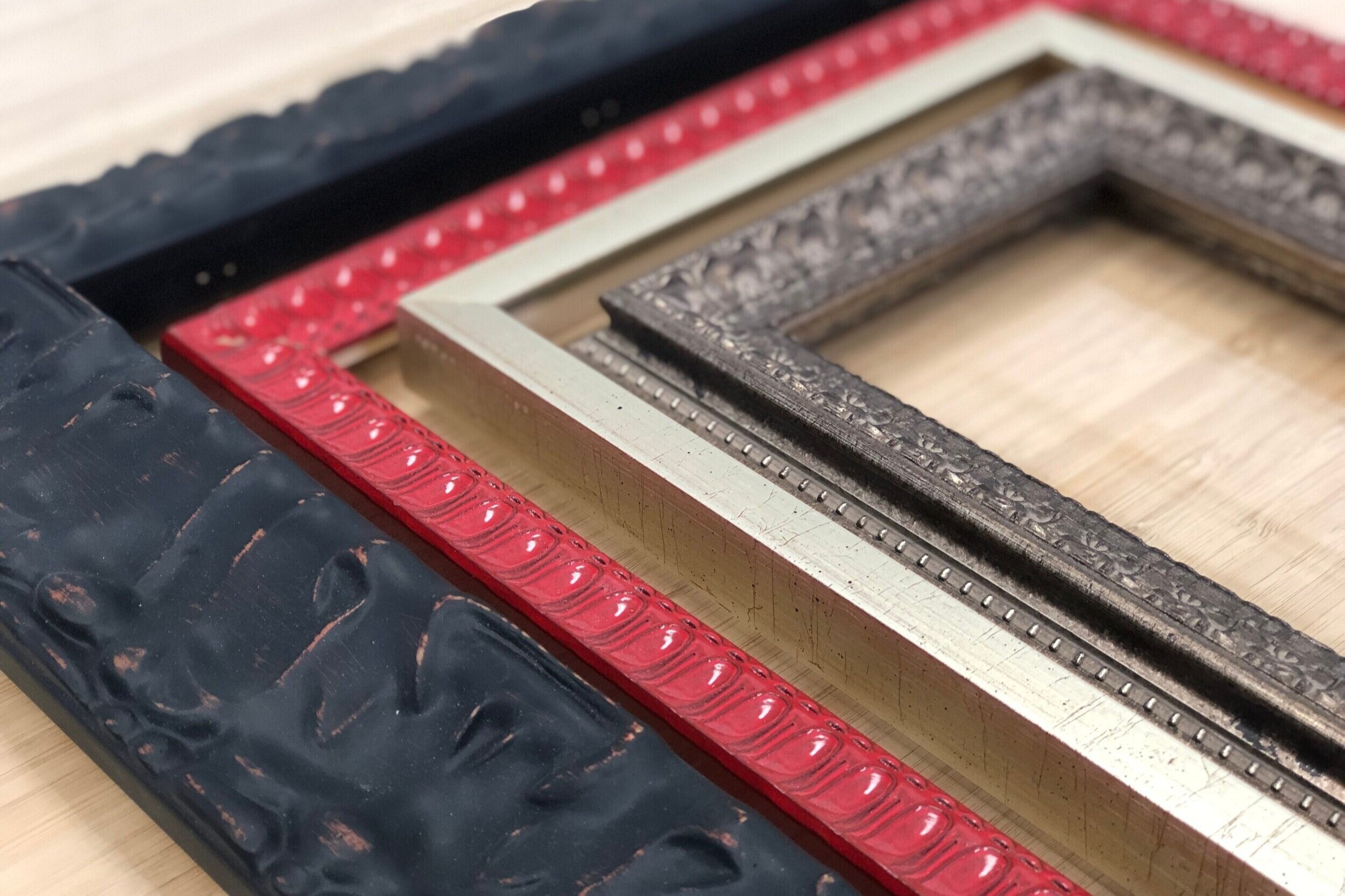 Custom readymade frames