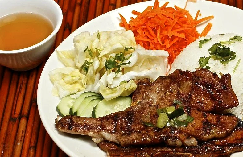 Marinated and Grilled Pork Chops